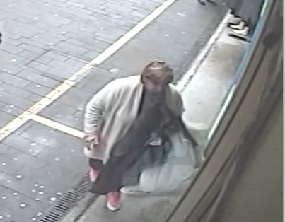 Slika /PU_KA/PU_info/2024/Prepoznajete li osobu s fotografija_trgovina Mira/1.1.jpg